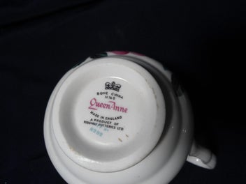 Listing 4 of 13 for Queen Anne 3pc teacup set lottbox 7