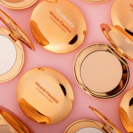 Listing 8 of 9 for MCoBeauty Miracle Flawless Pressed Powder | 2 Natural Medium