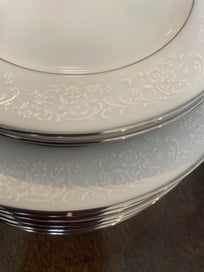 Listing 4 of 4 for Noritake Tahoe dinner set