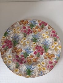 Listing 3 of 6 for Royal Winton "Marguerite" Floral Chintz Trio