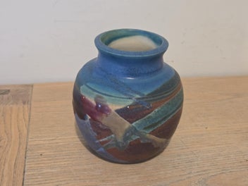 Listing 1 of 11 for Superb David Huffman (NZ) Pottery Vase- Stamped