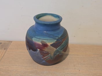 Listing 2 of 11 for Superb David Huffman (NZ) Pottery Vase- Stamped