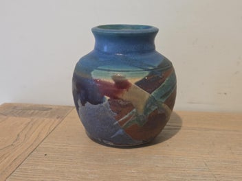 Listing 9 of 11 for Superb David Huffman (NZ) Pottery Vase- Stamped