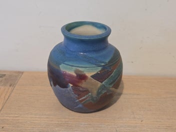 Listing 11 of 11 for Superb David Huffman (NZ) Pottery Vase- Stamped