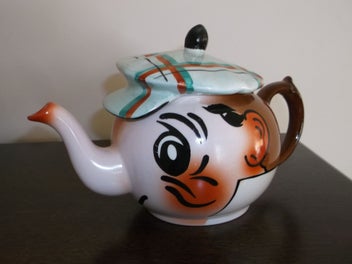 Listing 1 of 17 for Wade Andy Capp Teapot 1950's Scottish Golfer