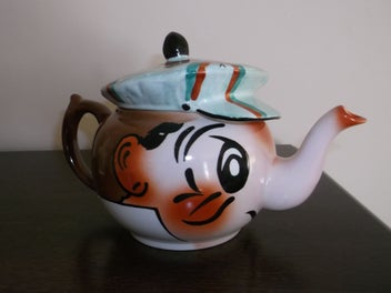 Listing 4 of 17 for Wade Andy Capp Teapot 1950's Scottish Golfer