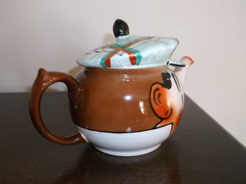Listing 5 of 17 for Wade Andy Capp Teapot 1950's Scottish Golfer