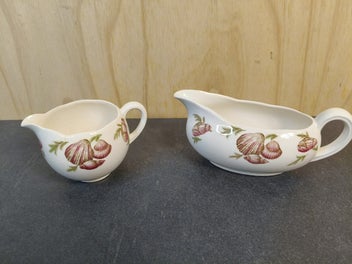 Listing 4 of 20 for A Collection of Crown Ducal. Part Dinner Set.