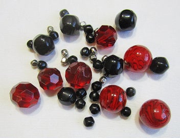 Listing 1 of 1 for Bag of mixed beads