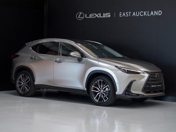 Lexus Nx 350H 2026 photo 2
