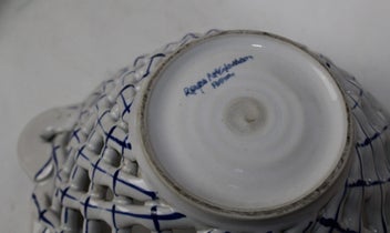 Listing 18 of 18 for +++ SUPERB "ROYCE McGLASHEN" POTTERY FRUIT BOWL +++