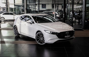 Mazda 3 2026 photo 2