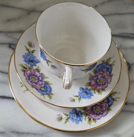 Listing 14 of 17 for Queen Anne Trio Floral and Gold Gild Vintage