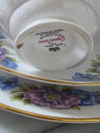 Listing 11 of 17 for Queen Anne Trio Floral and Gold Gild Vintage