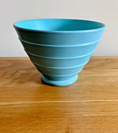 Listing 7 of 11 for WEDGWOOD Keith Murray Teal Blue Ribbed Bowl