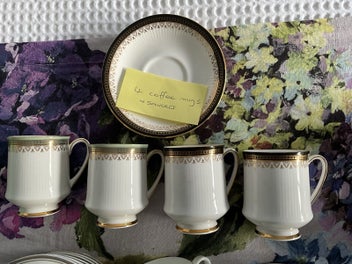 Listing 12 of 14 for 76 piece ROYAL DOULTON PLATINUM CONCORD DINNER SET 76 pieces