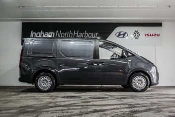 Hyundai Staria Load 2025 photo 3