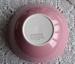 Listing 8 of 12 for Midwinter Stylecraft Staffordshire Fashion Shape 3-61 - pink rose, rose pink
