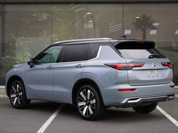 Mitsubishi Outlander 2026 photo 4