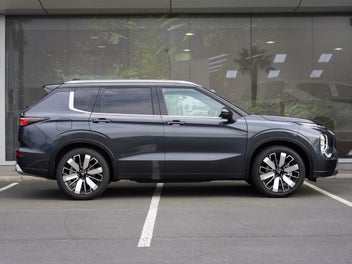 Mitsubishi Outlander 2026 photo 5