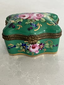 Listing 7 of 15 for Vintage French Limoges hand painted trinket box
