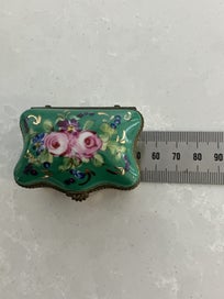 Listing 13 of 15 for Vintage French Limoges hand painted trinket box