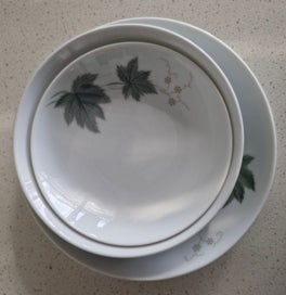 Listing 3 of 6 for (WI23) NORITAKE CHINA WILD IVY: MEDIUM SOUP & SMALL SOUP & FRUIT SALAD BOWLS