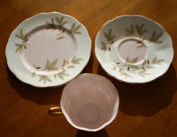 Listing 2 of 2 for Royal Winton - Braemar Trio - Pristine condition.