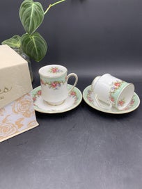 Listing 1 of 5 for Paragon Bone China Rosalia Tea/coffee Cups and Saucers