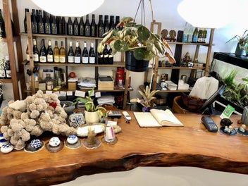 Listing 15 of 19 for Small Ancient Swamp Kauri Slab – 120 × 70/50 × 7 cm (Ready to Work)