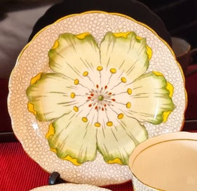 Listing 5 of 6 for STUNNING 1930's TUSCAN Fine Bone China Hand Painted GREEN POPPY Trio