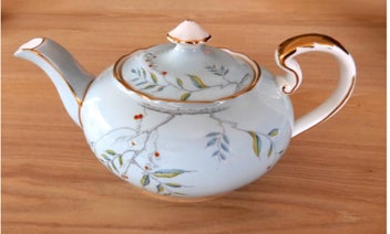 Listing 3 of 10 for 23 piece Aynsley England Bone China Tea set