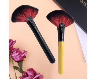Listing 5 of 5 for Fan Brush Face Makeup Brush Highlighting Make Up Brushes Blush Bronzer Cheekb