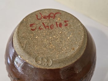 Listing 8 of 11 for Superb Small Jeff Scholes (NZ) Pottery Vase