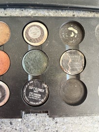 Listing 6 of 6 for MAC eyeshadow palette