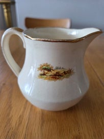 Listing 2 of 4 for Alfred Meakin 1.5 cup jug Small