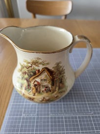 Listing 1 of 4 for Alfred Meakin jug, medium (3 cup)