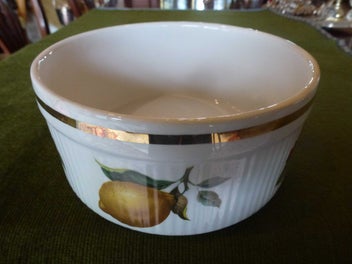 Listing 1 of 5 for ***EVESHAM SOUFFLE DISH - LARGE***