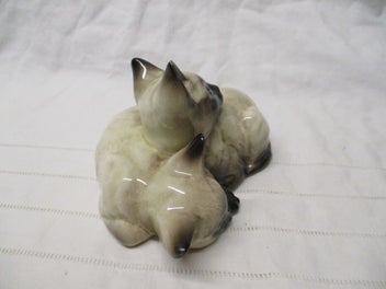 Listing 5 of 7 for BR 9287 - Beswick Kittens - Siamese Kitten Pair - Cat Display - Made in England