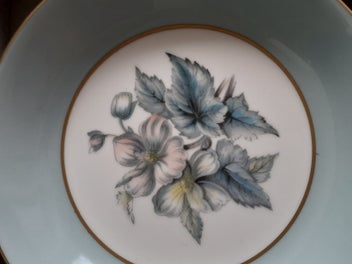 Listing 2 of 4 for Boxed Royal Worcester Pair Of Pin Dishes in Woodland Design