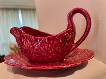 Listing 4 of 5 for A gorgeous little raspberry coloured CROWN DEVON jug & saucer