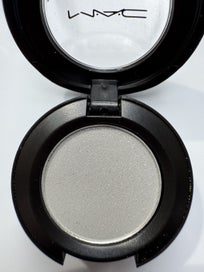 Listing 3 of 3 for ** MAC Eyeshadow - "Silver Gull", Velvet Finish, NEW IN BOX! ** **RARE!!!**