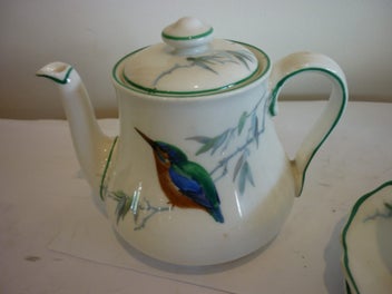 Listing 2 of 8 for KINGFISHER ROYAL DOULTON TEA SERVICE. 5 PIECE . 1920'S