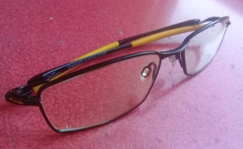Listing 2 of 7 for authentic OAKLEY CAPACITATOR optical frames