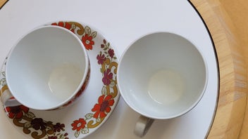 Listing 2 of 11 for Alfred Meakin Duo Cups and Saucers