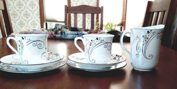Listing 3 of 7 for Shelley China 2 sets Cups Saucers + Plates + 1 Jug