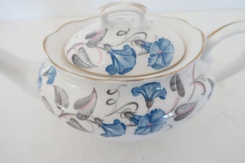 Listing 2 of 3 for ***BEAUTIFUL ROYAL ALBERT TEAPOT "MORNING GLORY"***