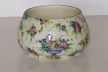Listing 1 of 2 for ***VINTAGE ROYAL WINTON "PELHAM" SUGARBOWL***