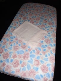Listing 14 of 17 for COT - Selection of options Summer THEMED sheet sets 26 GIRL