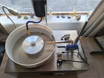 Listing 1 of 14 for Brand new Gem Faceting Machine with Starter Kit.